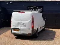 Used Ford Transit Custom 105 HP (77 kW) 2017 White Van