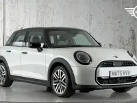 Used Mini Cooper Hatch 113 kW (154 HP) 2025 White Hatchback