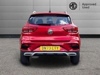 Używany MG ZS 106 KM (77 kW) 2023 Czerwony SUV