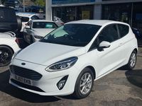 Used Ford Fiesta Zetec 70 HP (51 kW) 2017 White Hatchback