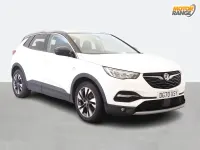 Used Vauxhall Grandland X SRi 130 HP (95 kW) 2020 White SUV