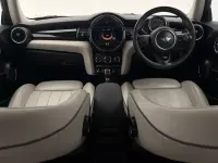 Begagnad Mini Cooper Hatch 134 HK (98 kW) 2016 Blå Halvkombi