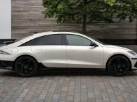 Used Hyundai Ioniq 6 Edition 239 kW (325 HP) 2023 Gold Sedan