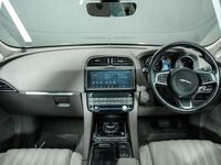 Used Jaguar F-Pace Portfolio 180 HP (132 kW) 2019 Blue SUV