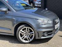 Begagnad Audi A1 S-Line 2013 Grå Halvkombi