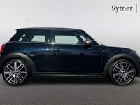Usado Mini Cooper Exclusive 134 HP (98 kW) 2023 Preto Citadino