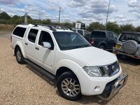 Used Nissan Navara 231 HP (169 kW) 2013 White Pickup