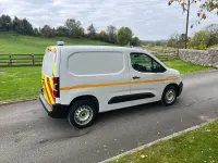 Used Fiat Doblò 100 HP (73 kW) 2023 White MPV