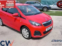 Used Peugeot 108 Active 68 HP (50 kW) 2014 Red Hatchback