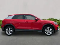 Begagnad Audi Q2 Sport 116 HK (85 kW) 2019 Röd SUV