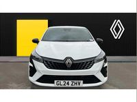 Used Renault Clio V Techno 145 HP (106 kW) 2024 White Hatchback