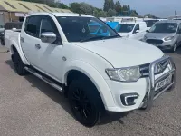 Used Mitsubishi L200 176 HP (129 kW) 2015 White Pickup