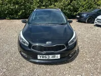 Usado Kia Ceed 128 HP (94 kW) 2013 Preto Citadino