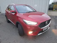 Używany MG ZS Exclusive 111 KM (81 kW) 2024 Czerwony SUV