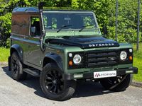 Used Land Rover Defender 120 HP (88 kW) 2005 Green Hatchback