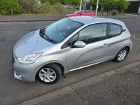 Used Peugeot 208 Active 82 HP (60 kW) 2013 Silver Hatchback