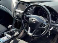 Used Hyundai i40 Style 115 HP (84 kW) 2013 Silver Estate