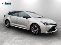 Begagnad Toyota Corolla Design 2025 Silver Kombi