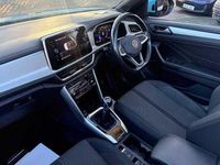 Usado VW T-Roc 150 HP (110 kW) 2023 SUV