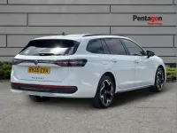 Begagnad VW Passat R-line 200 HK (147 kW) 2025 Vit Kombi
