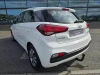 Used Hyundai i20 SE 84 HP (61 kW) 2018 White Hatchback