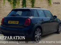 Używany Mini Cooper Exclusive 134 KM (98 kW) 2023 Czarny Hatchback