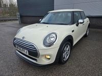 Used Mini ONE Hatch 102 HP (75 kW) 2015 White Hatchback