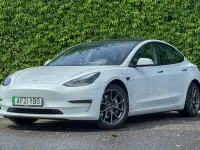 Używany Tesla Model 3 Long Range AWD 258 kW (351 KM) 2023 Sedan/Limuzyna