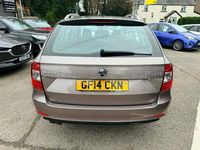 Used Skoda Superb SE 140 HP (102 kW) 2014 Mauve/purple Estate