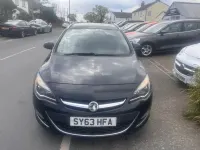Second-hand Vauxhall Astra SRi 165 CP (121 kW) 2013 Negru Hatchback