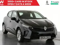 New Renault Clio Evolution 143 HP (105 kW) 2025 Black  Hatchback