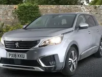 Used Peugeot 5008 Allure 130 HP (95 kW) 2018 Grey SUV