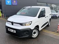 Used Citroën Berlingo 101 HP (74 kW) 2024 White MPV