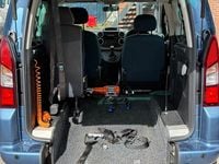 Usado Citroën Berlingo Feel 100 HP (73 kW) 2019 Azul Monovolume