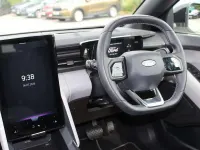 Used Ford Explorer Premium 210 kW (286 HP) 2025 White SUV