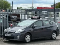 Used Toyota Prius T3 2010 Grey Hatchback