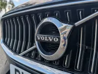 Used Volvo V60 Inscription 150 HP (110 kW) 2018 Blue Estate