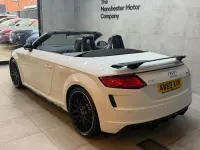 Used Audi TT Roadster Black Edition 197 HP (144 kW) 2020 White Cabriolet