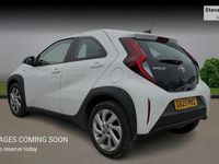 Used Toyota Aygo X PURE 72 HP (52 kW) 2025 White SUV