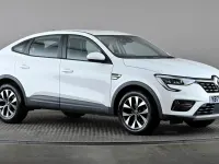 Używany Renault Arkana Iconic 138 KM (101 kW) 2023 Biały SUV