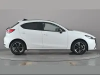 Gebraucht Mazda 2 Homura-Aka 116 PS (85 kW) 2024 Weiß Kleinwagen