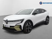 Used Renault Megane E-Tech Iconic 160 kW (218 HP) 2024 White Hatchback