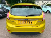 Used Ford Fiesta Zetec 75 HP (55 kW) 2013 Yellow Hatchback