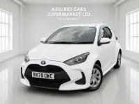 Used Toyota Yaris 101 HP (74 kW) 2020 White Hatchback