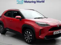Used Toyota Yaris Cross Design 116 HP (85 kW) 2024 Red SUV