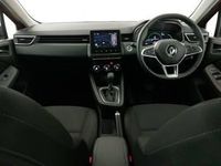 Used Renault Clio V Evolution 145 HP (106 kW) 2022 Red Hatchback