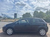 Used Fiat Punto Lounge 85 HP (62 kW) 2014 Black Hatchback