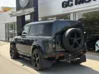 Używany Land Rover Defender S 300 KM (220 kW) 2023 Szary SUV