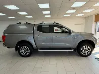 Used Nissan Navara Tekna 190 HP (139 kW) 2017 Grey Pickup