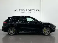 Used Porsche Cayenne Platinum Edition 462 HP (339 kW) 2022 Black SUV